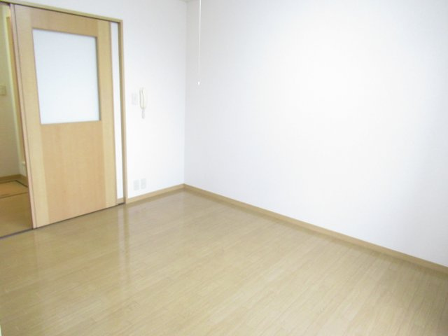 プライム・Nの寝室