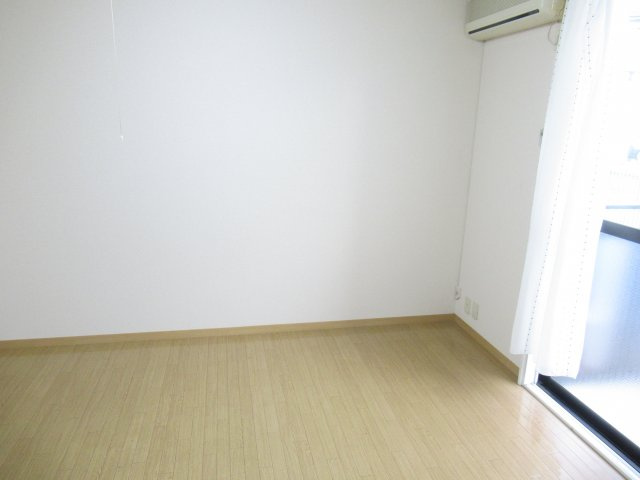 プライム・Nの洋室