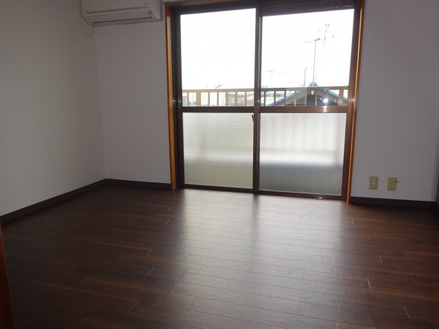 藤ハイツの洋室