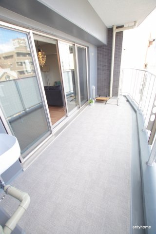 S-FORT大阪同心　仲介手数料無料のバルコニー