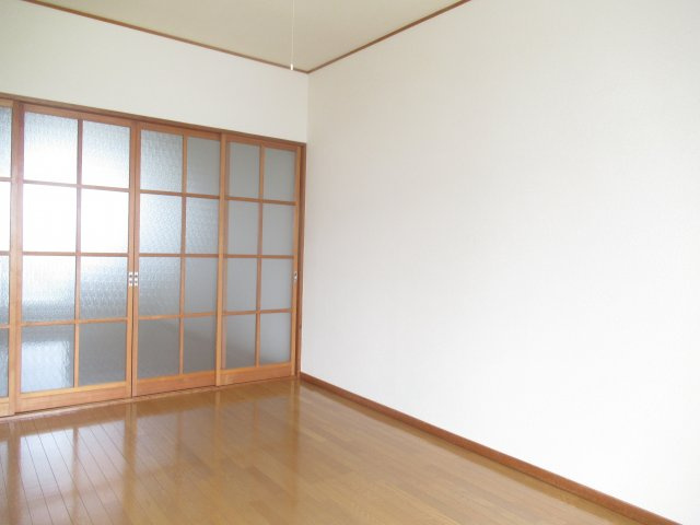 N’ｓコーポの居間・リビング