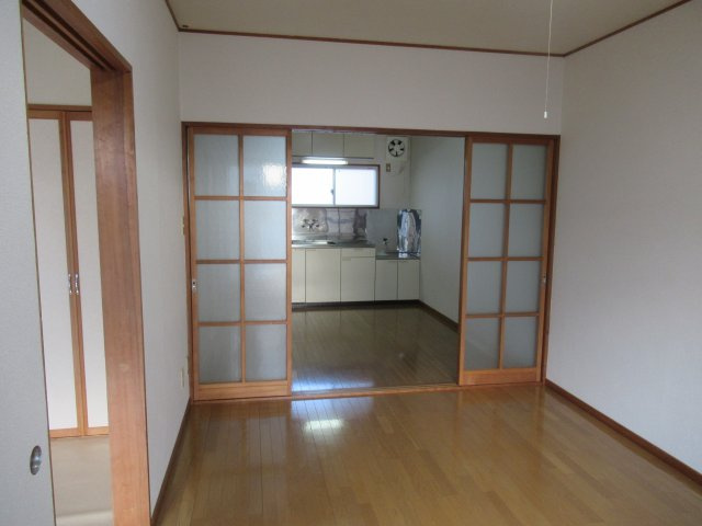 N’ｓコーポの洋室