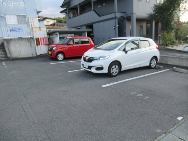 N’ｓコーポの駐車場