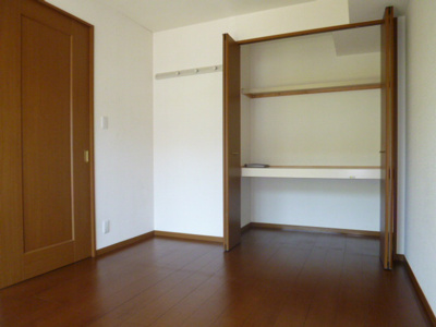 【洋室】 | ＥＣＯ－レジデンス「モア」Ｃ | ６帖