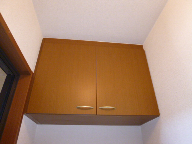 ＥＣＯ－レジデンス「モア」Ｃの玄関|靴箱