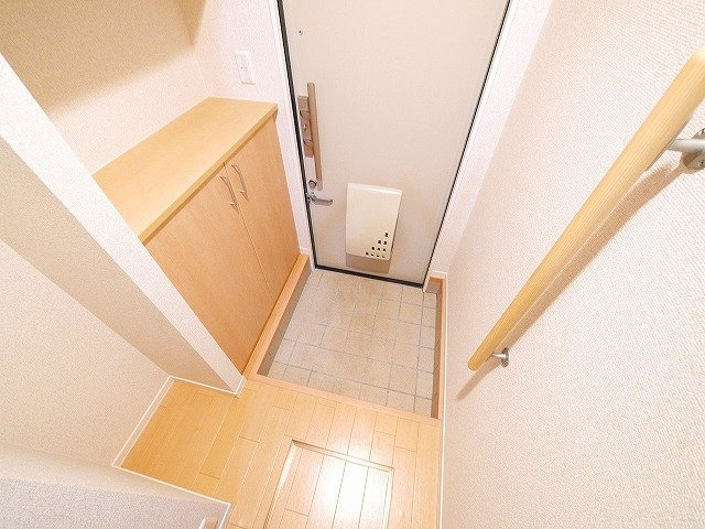 シャーメゾンソレイユの玄関