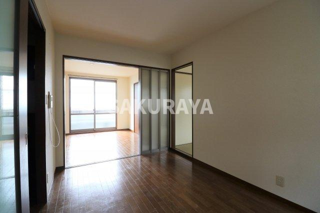 ウィンドフィルの居間・リビング|現況と異なる場合がございます。