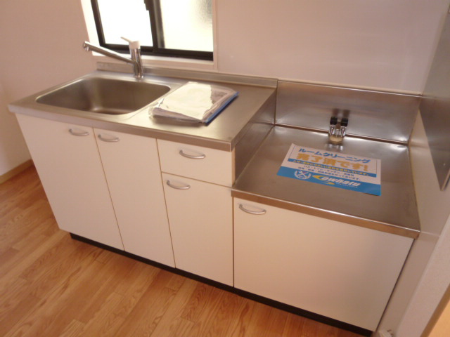 サニープレインＣのキッチン