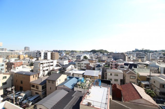 【展望】 | 街並みを見下ろす開放的な眺望です！