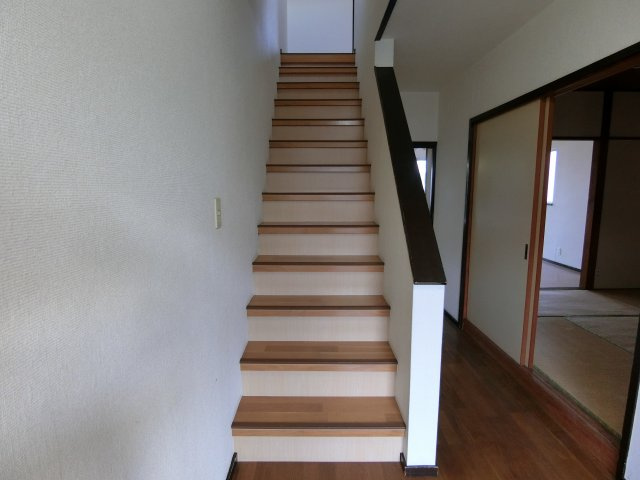 テラスハウス中尾山の内装|同物件　イメージ写真（現況優先）
