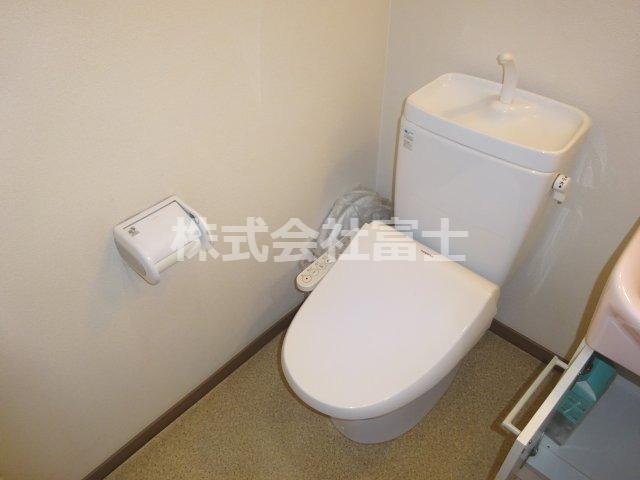 アドバンス大名ビルのトイレ