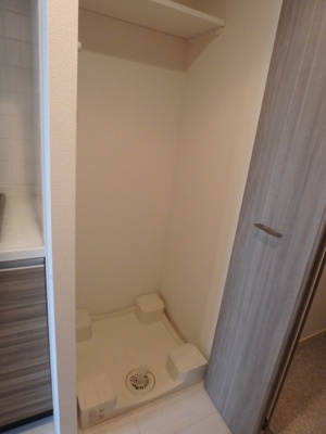 【洗面所】 | プレサンス梅田北ザ・ライブ | 洗濯機置き場