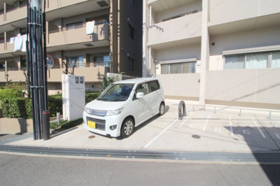 【駐車場】 | ジョイフルライフ緑地公園