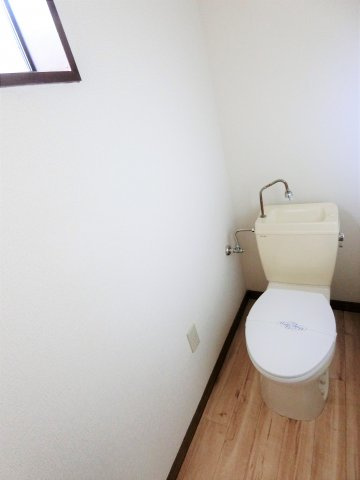 山武市戸建てのトイレ