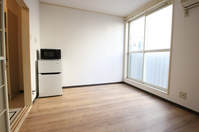 サンホーム( 近畿大学 一人暮らし )の洋室|家電は付きません。
