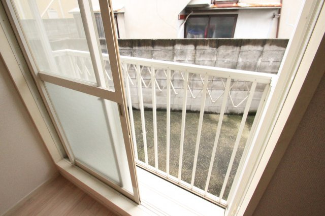 サンホーム( 近畿大学 一人暮らし )のバルコニー