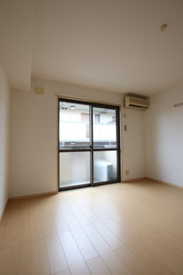 【洋室】 | 新ハイツウグイスB棟