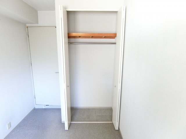 光明池アーバンライフの収納|同物件別部屋イメージ写真