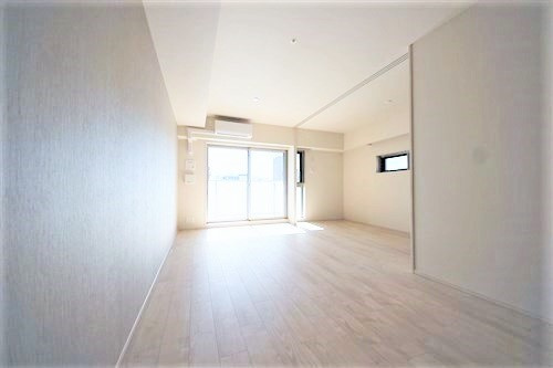 【洋室】 | OPUS RESIDENCE SHINSAIBASHI SOUTH