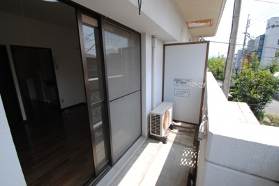 【バルコニー】 | グロース春日ビル