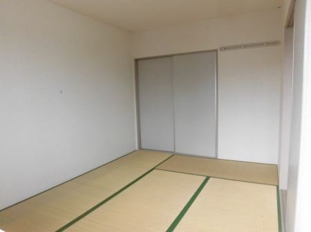 熊本市北区楡木２丁目のアパートの和室