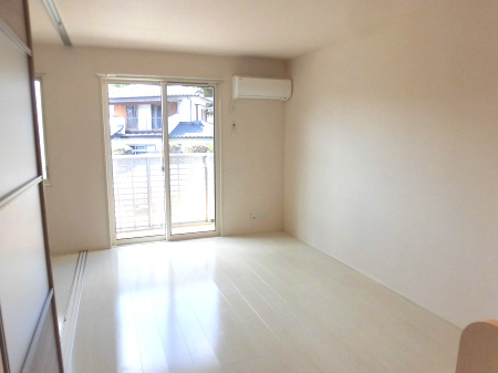 熊本市北区清水本町のアパートの居間・リビング