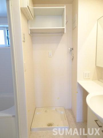 ジュネス涼風の洗面所