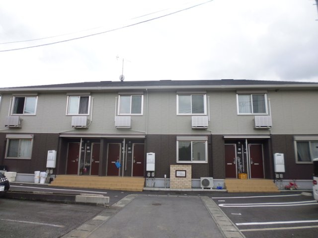 熊本市東区山ノ神１丁目のアパートの駐車場