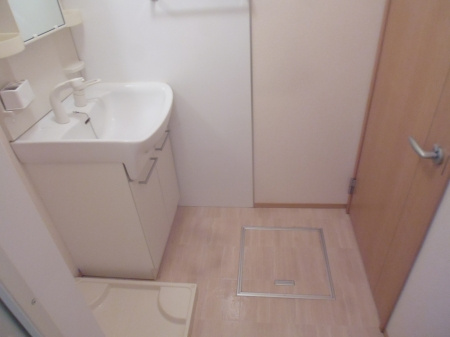 熊本市東区小山６丁目のアパートの洗面所
