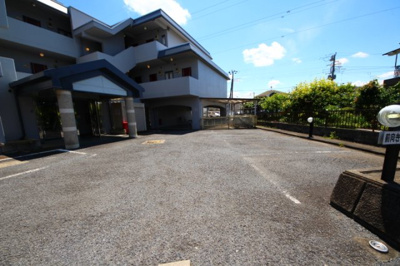 【駐車場】 | エスグランデ鴻巣