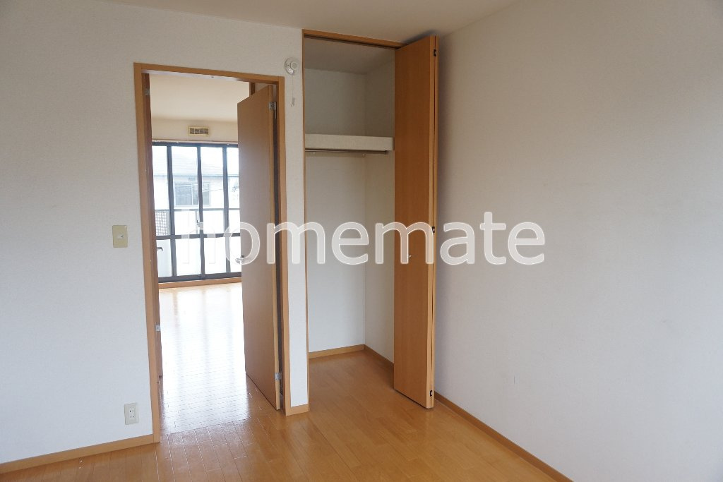 熊本市東区山ノ神２丁目のアパートの収納