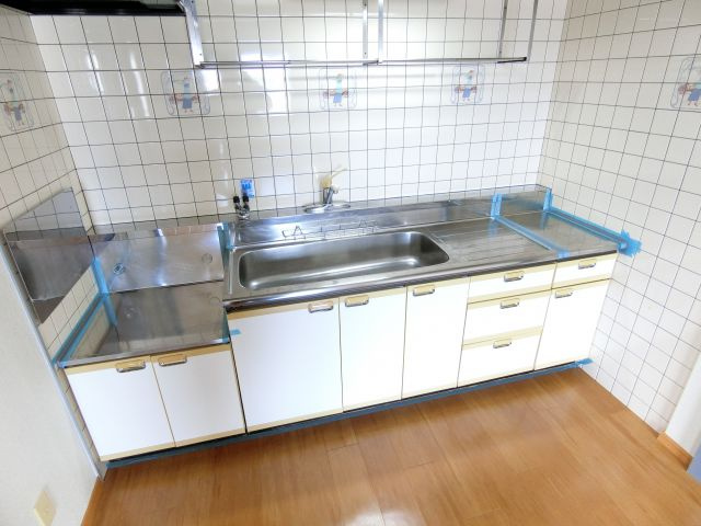 サンモール金剛のキッチン