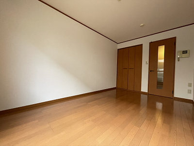 【寝室】 | フレア・プランドールA