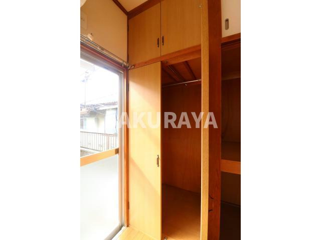 根岸方貸家Aの収納|現況と異なる場合がございます。