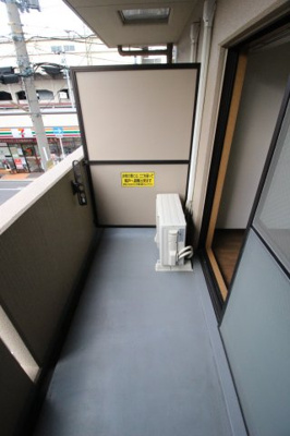 【バルコニー】 | サンピリア小阪