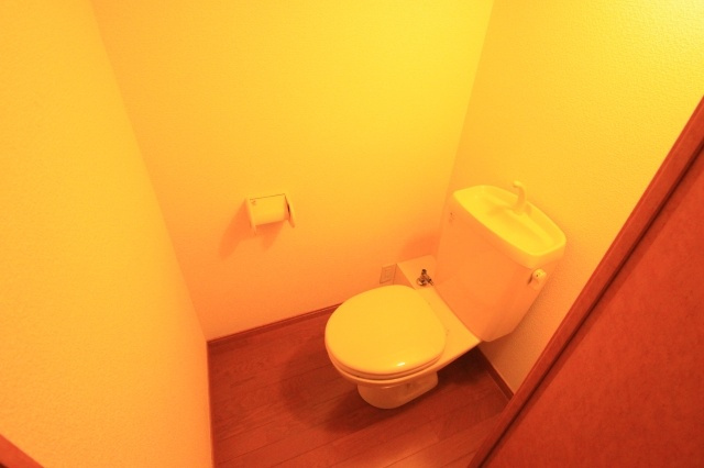 レオパレスサンシャイン田中21のトイレ