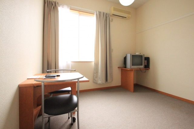 レオパレスサンシャイン田中21の内装