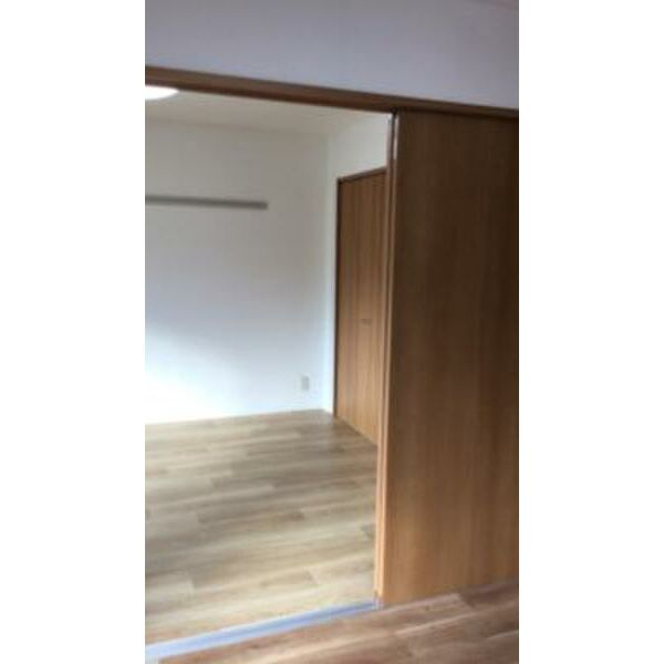 ハイツリバーサイドの内装