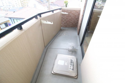 【バルコニー】 | ガーデンコート楠ヶ丘 