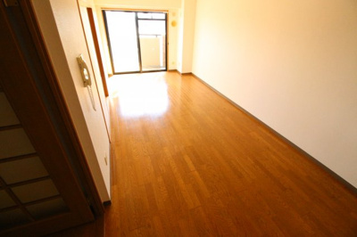 【居間・リビング】 | ガーデンコート楠ヶ丘 