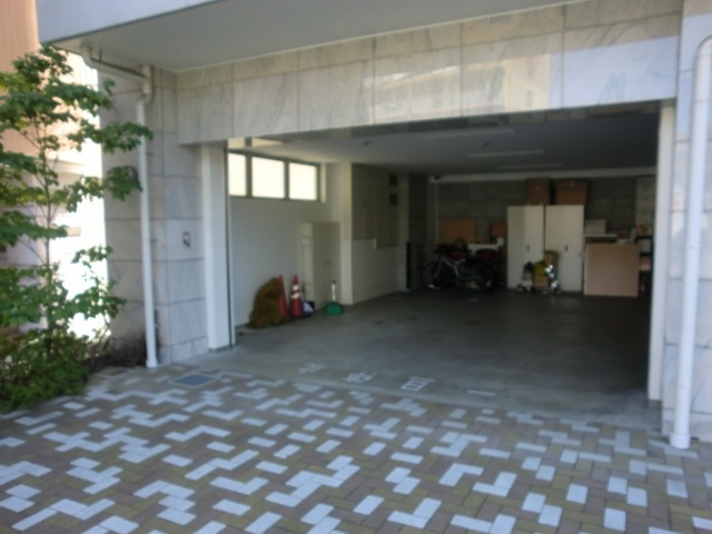 セレブコート木川のエントランス