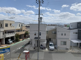 【周辺】 | 3階洋室より望む南東側風景
