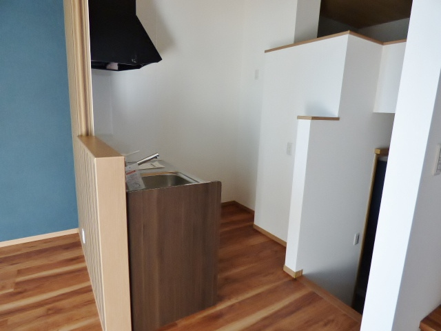 【キッチン】 | グランコムメゾン上野中 | ※掲載画像は同タイプの別室内画像のためイメージとしてご参照ください。