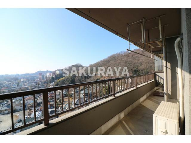 ニュートン・ヴィレッジのバルコニー|2018年撮影。現況と異なる場合がございます。