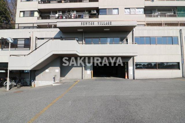 ニュートン・ヴィレッジのエントランス