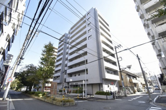 【外観】 | 横浜市営地下鉄ブルーライン「伊勢佐木長者町」駅・「阪東橋」駅徒歩5分
京浜急行本線「黄金町」駅徒歩10分、JR京浜東北線・根岸線「関内」駅徒歩13分