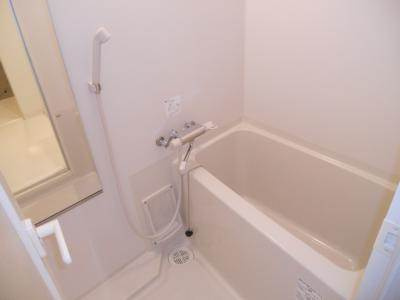 モノコモド御前Ｂ棟の浴室|お風呂