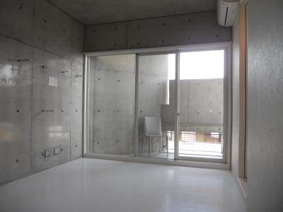 モノコモド御前Ｂ棟の居間・リビング|室内