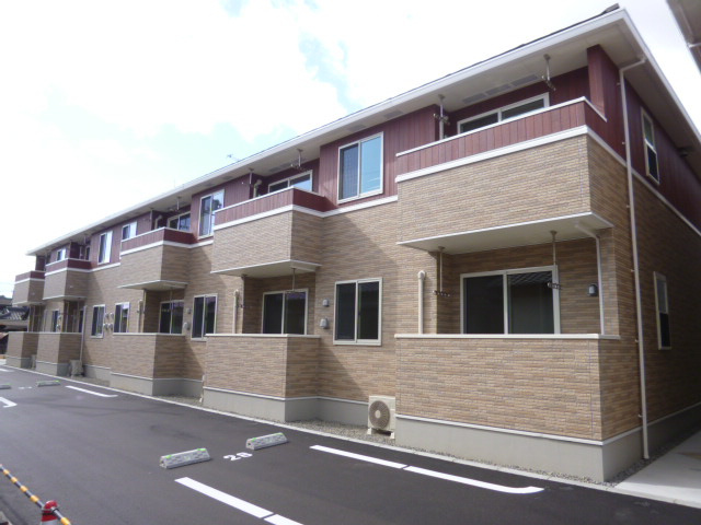 ディリジェント　サユリＢの外観