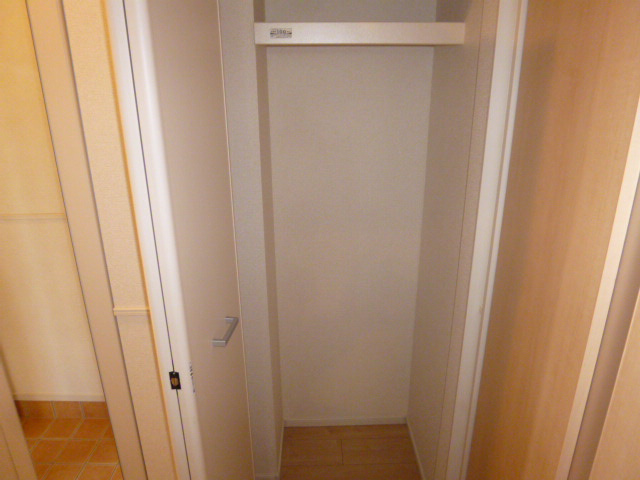 ディリジェント　サユリＢの居間・リビング